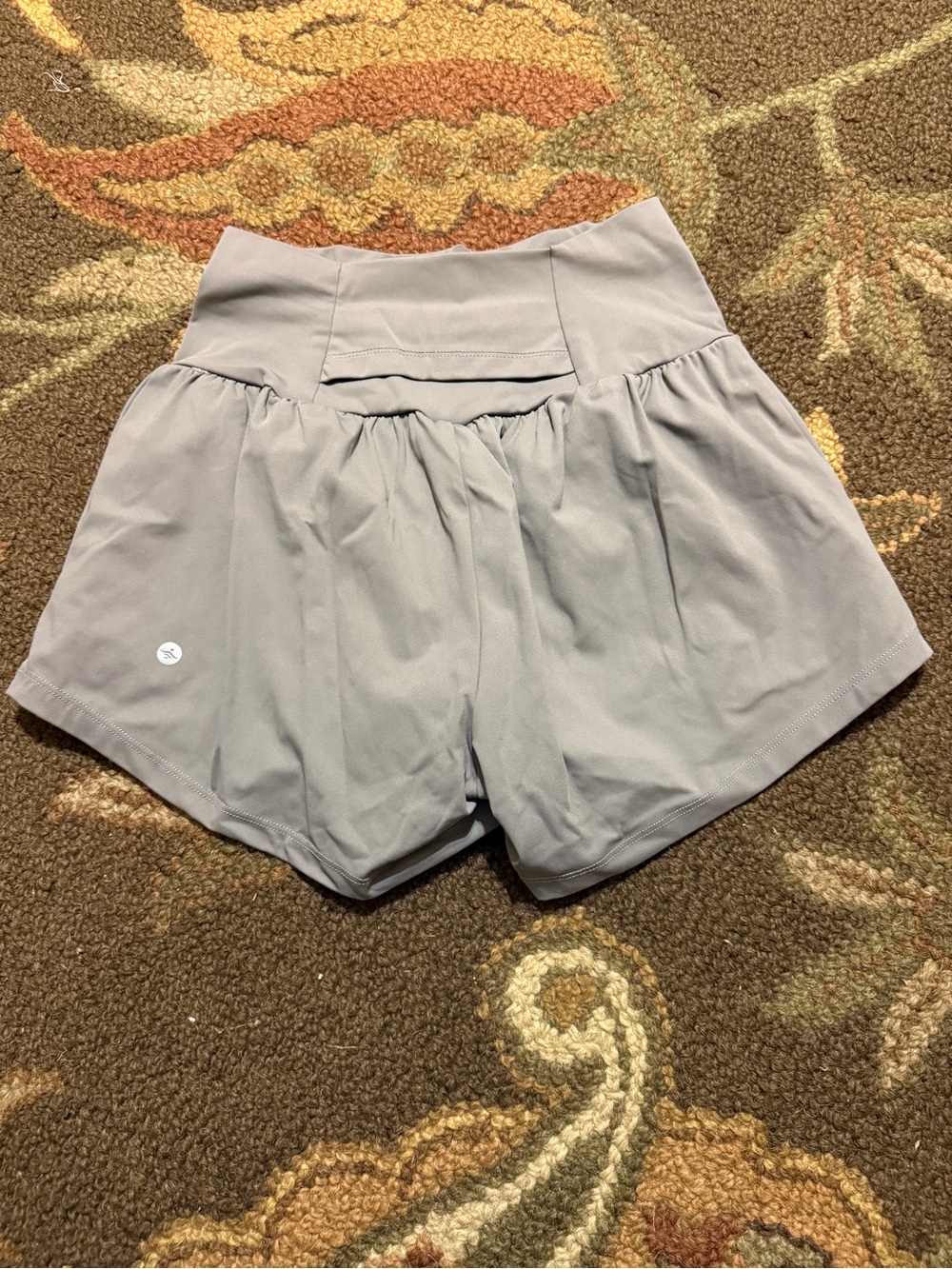 HALARA Light Gray High-Waist Athletic Shorts - Picture 2 of 3